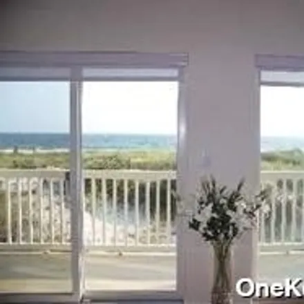 Image 6 - 1051 Oceanfront Apt 8, Long Beach, New York, 11561 - Townhouse for rent