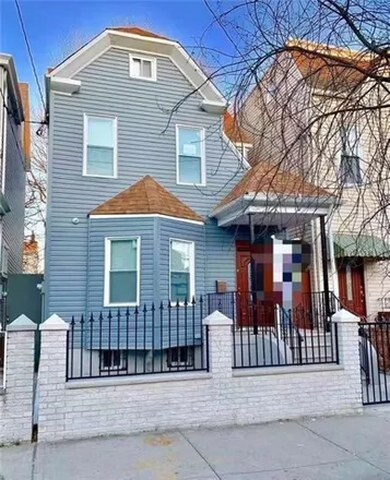 Buy this 2 bed house on 175 Warwick St in Brooklyn, New York