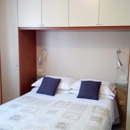 Image 7 - Mira, Venezia, Italy - Apartment for rent