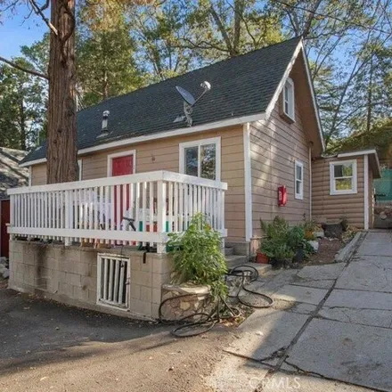 Buy this 1studio house on 693 Forest Shade Road in Crestline, CA 92325
