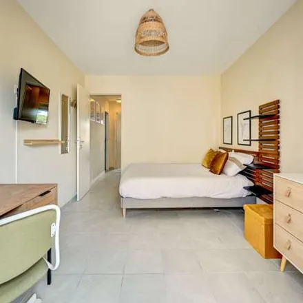 Rent this 3 bed apartment on 6 Rue Saint-Jean de Garguier in 13004 Marseille, France