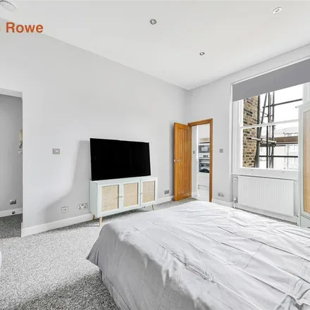 Image 2 - 61-63 Gloucester Terrace, London, W2 3DL, United Kingdom - Apartment for rent
