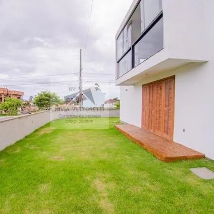 Buy this 7 bed house on Rua Moinho Rio Vermelho in São João do Rio Vermelho, Florianópolis - SC