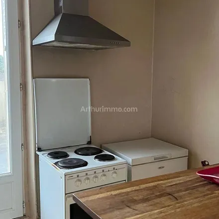 Image 9 - Avenue Bobby Sands, 77500 Chelles, France - Apartment for rent