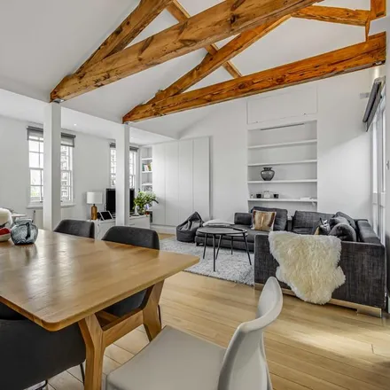 Rent this 3 bed apartment on 4 Ennismore Gardens in London, SW7 1NQ