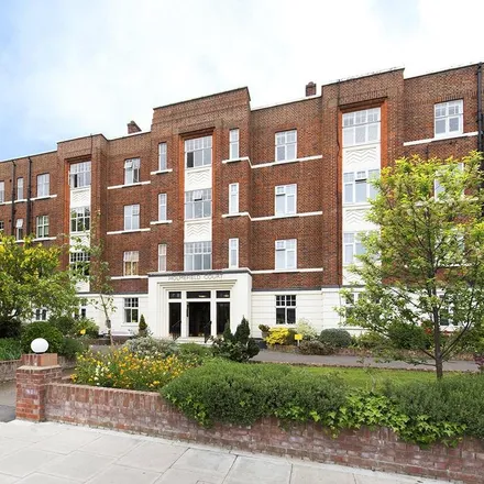 Rent this studio apartment on Holmefield Court in Belsize Grove, London