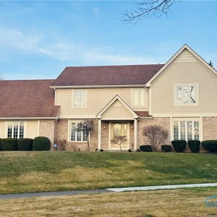 Buy this 4 bed house on 7852 Kings Run Road in Sylvania, OH 43560