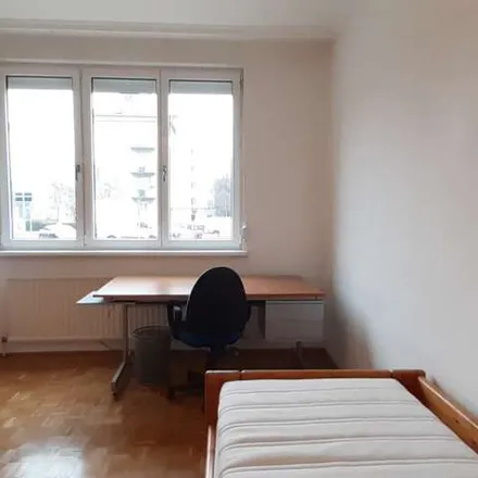 Rent this 4 bed apartment on Joachimsthalerplatz in 1160 Vienna, Austria
