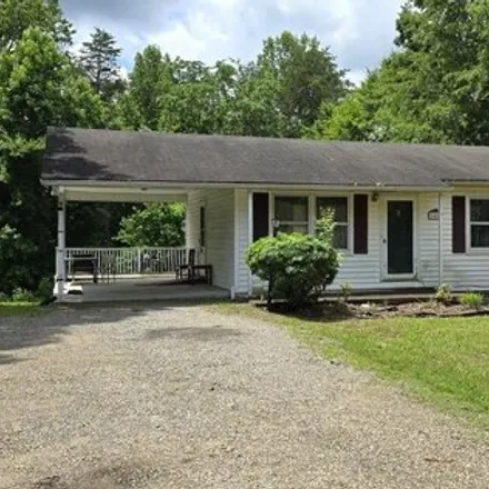 Buy this 4 bed house on 1420 Old Quarry Rd in Ringgold, Virginia