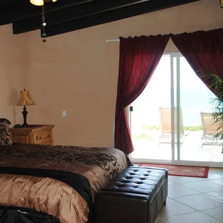 Rent this 3 bed house on Privada Armada de México in El Puerto, 83550 Rocky Point