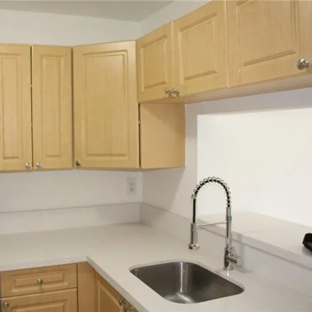 Rent this 3 bed condo on 1095 West 77th Street in Hialeah, FL 33014