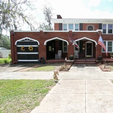 Buy this 3 bed house on 465 Southwest Pinckney Street in Madison, FL 32340