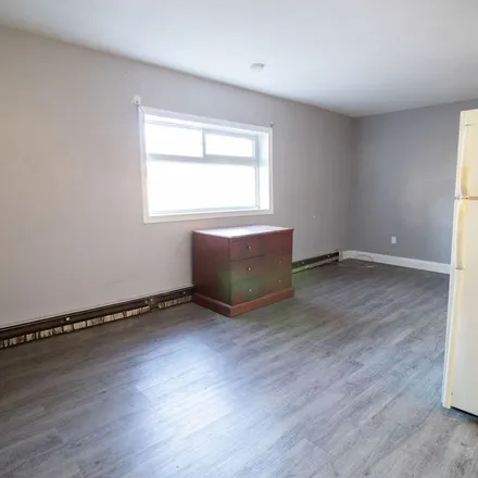 Rent this 1 bed apartment on 10 Albert Street West in Thorold, ON L2V 1P1