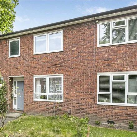 Rent this 3 bed house on Newnes Path in London, SW15 5JA