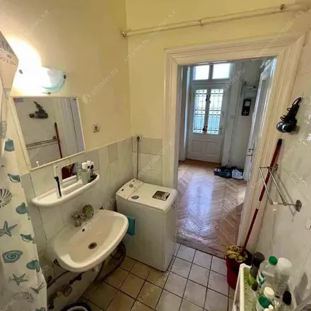 Image 1 - Budapest, Csengery utca 45, 1067, Hungary - Apartment for rent