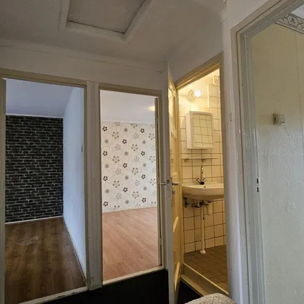 Rent this 4 bed apartment on Reigerstraat 7 in 5348 XB Oss, Netherlands