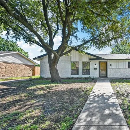 Buy this 3 bed house on 11012 Beauty Lane in Dallas, TX 75229