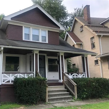 Image 2 - 10436 Elmarge Avenue, Cleveland, OH 44105, USA - House for sale