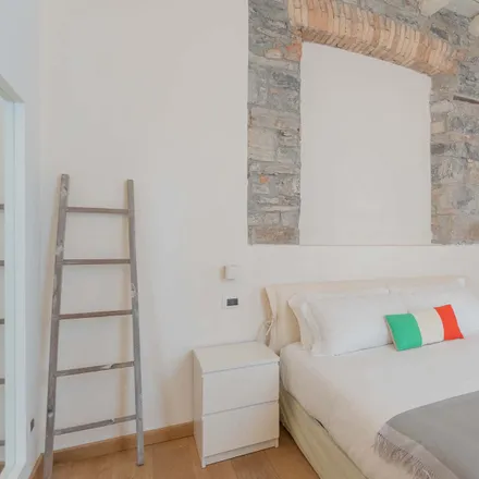 Rent this 2 bed apartment on Via Bonanomi 7 in 22100 Como CO, Italy