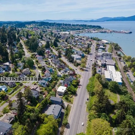 Buy this 2 bed house on 337 South Forest Street in Bellingham, WA 98225