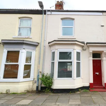 Rent this 4 bed townhouse on unnamed road in Stockton-on-Tees, TS18 2AJ