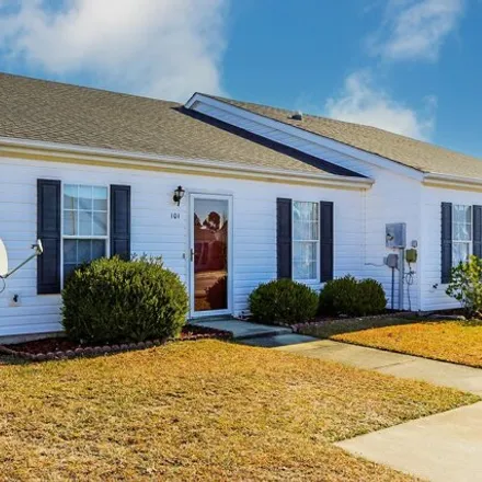 Rent this 3 bed townhouse on 103 Verona Drive in Havelock, NC 28532