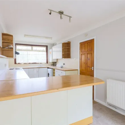 Rent this 2 bed apartment on Marlborough Road in London, RM8 2ES