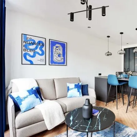 Rent this 4 bed apartment on 8 Rue Brey in 75017 Paris, France