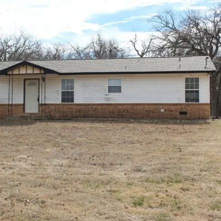Buy this 3 bed house on Parkwood Road in McLoud, Pottawatomie County
