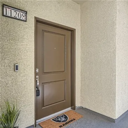Image 3 - 2480 Atchley Drive, Henderson, NV 89052, USA - Condo for sale