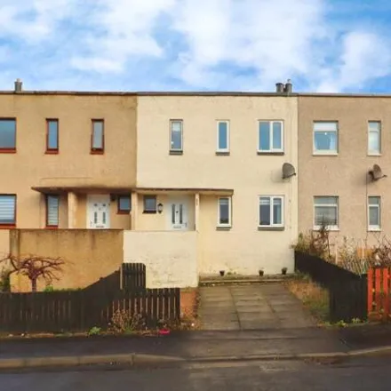 Buy this 3 bed townhouse on Louise Street in Dunfermline, KY11 4AU