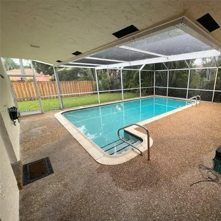 Image 2 - 2433 Northwest 118th Terrace, Coral Springs, FL 33065, USA - House for sale