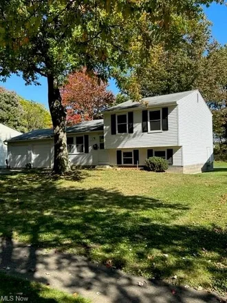 Buy this 3 bed house on 499 Suzanne Drive in Kent, OH 44240