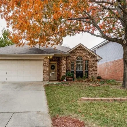 Buy this 3 bed house on 509 Kelley Court in Fort Worth, TX 76120