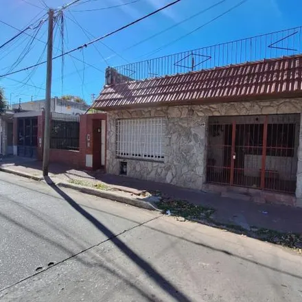 Buy this 2 bed house on Valentín Gómez 1324 in Parque Casas, Rosario