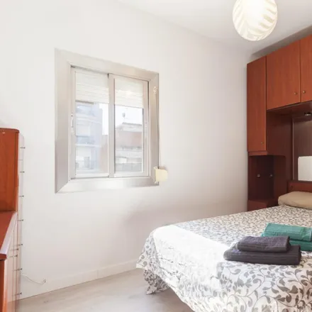 Rent this 3 bed apartment on Carrer de Vallparda in 08904 l'Hospitalet de Llobregat, Spain