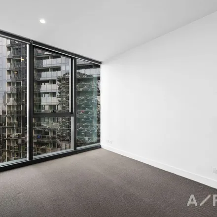 Rent this 1 bed apartment on Aqui Promenade in Docklands Drive, Docklands VIC 3008