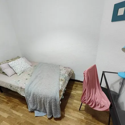 Image 4 - Calle de Toledo, 151, 28005 Madrid, Spain - Apartment for rent