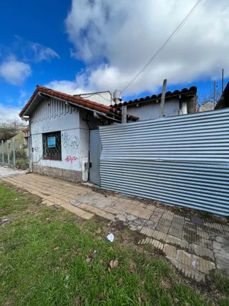 Buy this 2 bed house on Etchegoyen 785 in Burzaco, Argentina