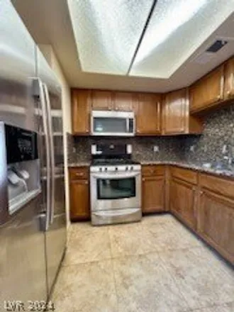 Image 3 - 563 Sellers Place, Henderson, NV 89011, USA - House for sale