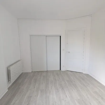 Rent this 5 bed apartment on 2 Passage des Celtes in 44530 Sévérac, France