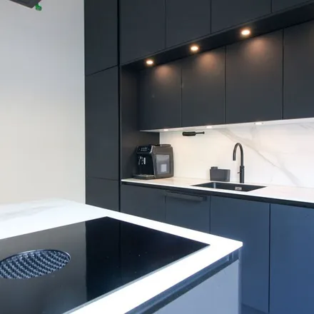 Rent this 3 bed apartment on Athenestraat 30 in 3541 ER Utrecht, Netherlands