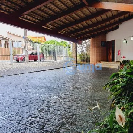Image 1 - Rua Scylas Libera, Jardim América, Bragança Paulista - SP, 12900-011, Brazil - House for sale
