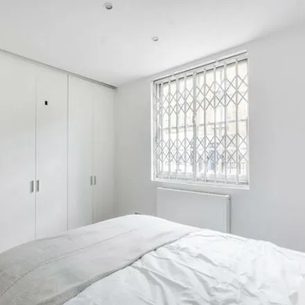 Image 1 - Goodge Place, Camden, London, W1t - Apartment for rent