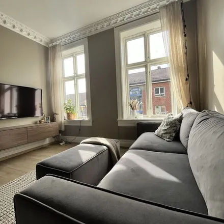 Rent this 3 bed apartment on Rosteds gate 15B in 0178 Oslo, Norway