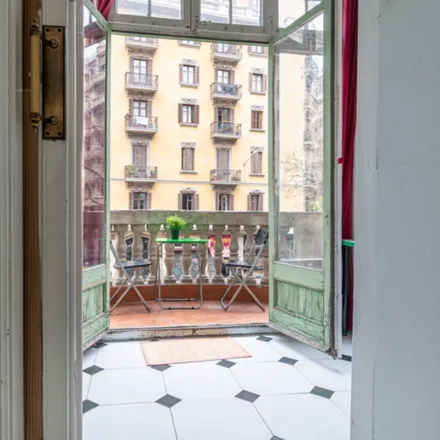 Image 4 - Luigi, Via Laietana, 41, 08003 Barcelona, Spain - Room for rent