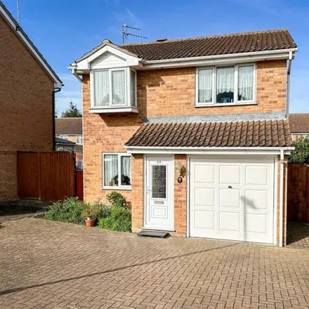 Buy this 3 bed house on 50 Greenacres in Tendring, CO15 6LZ