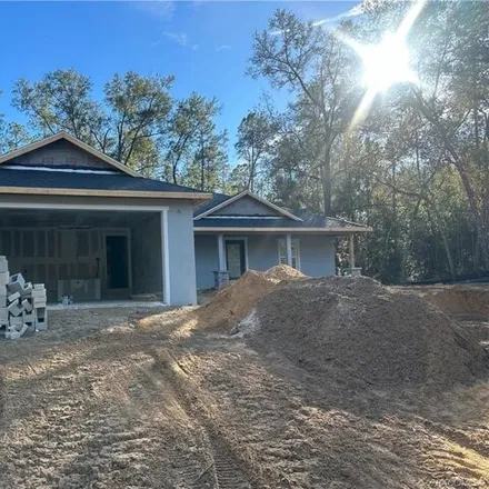 Buy this 3 bed house on 144 East Finland Lane in Citrus Springs, FL 34434