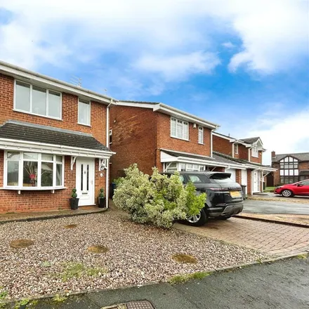 Rent this 3 bed house on The Windrow in South Staffordshire, WV6 7TY