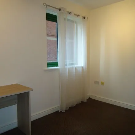 Image 7 - Spinning Wheel, Admiral Street, Leeds, LS11 5NG, United Kingdom - Apartment for rent